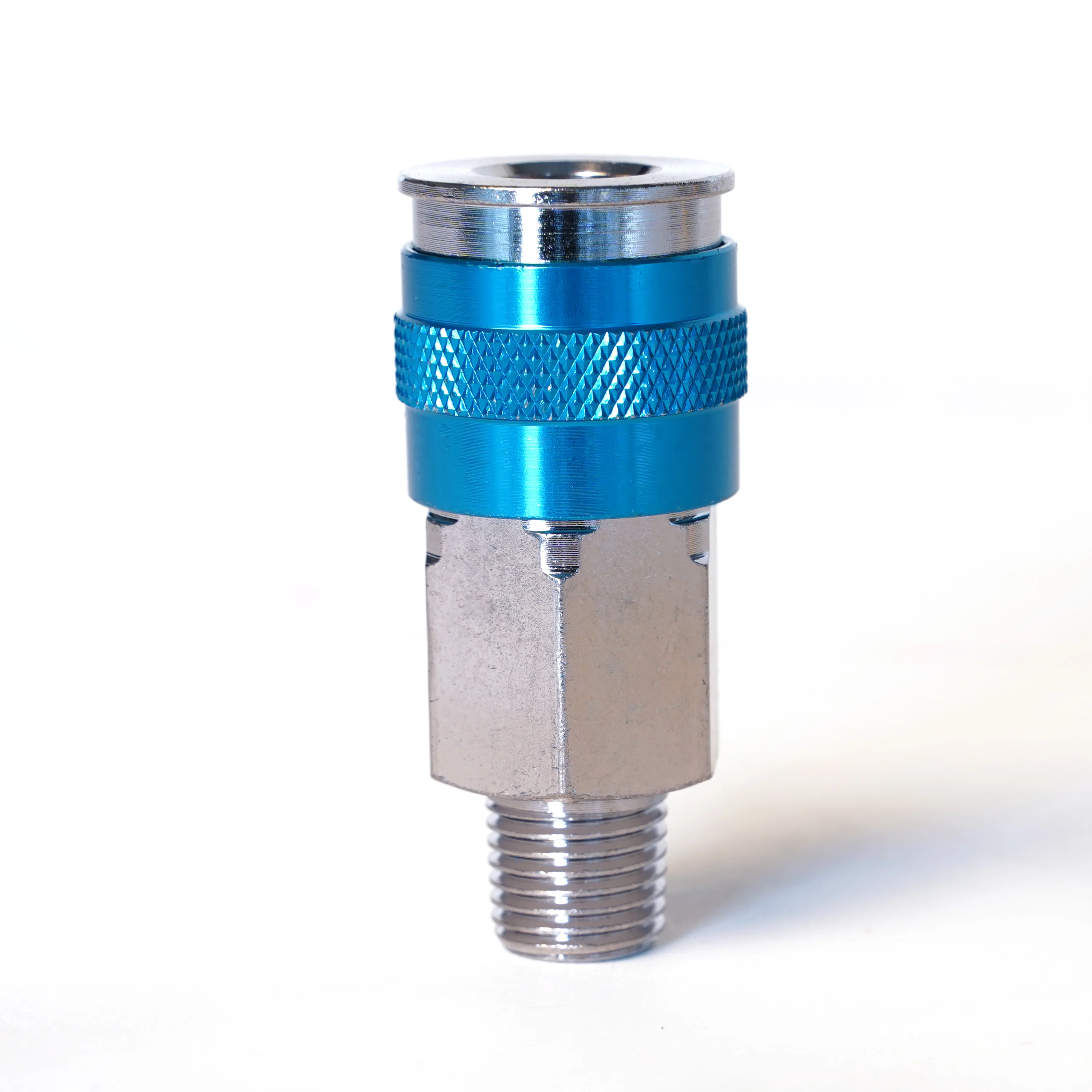 1/4-Inch Plated Brass 3-In-1 Universal Quick Disconnect Coupler with 1/4-Inch Male NPT Threads - Image 4