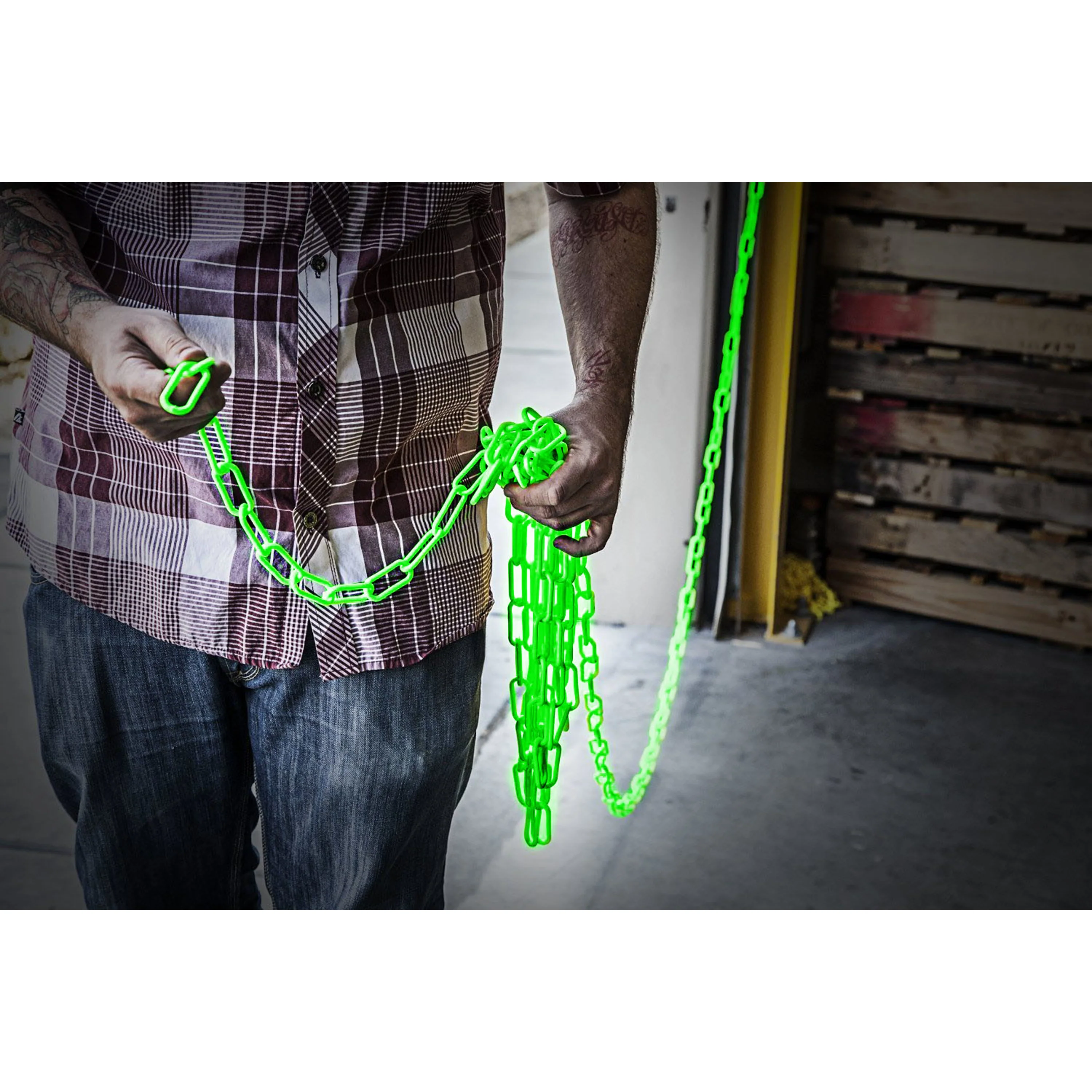 100-Foot Hi-Viz Green Plastic Safety Chain - Image 7